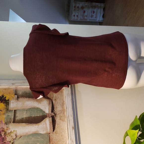 a. new. day. top - Picture 6 of 7